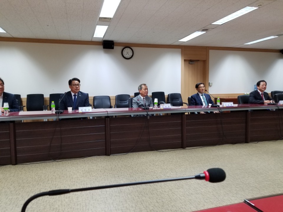 사총협 부총리 간담회